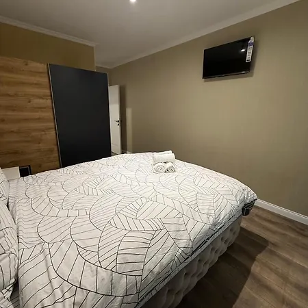 Rich 8 Apartamento *